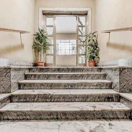 Lejlighed Bbhome History And Design In Testaccio District Rom